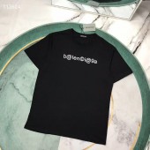 Balenciaga Tシャツ  新作 新品同様超美品 通販＆送料込  BL113624