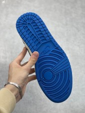 ナイキ 新作 本革 NIKE 靴 Air jordan 1 retro seafaom 通販＆送料込 NK012